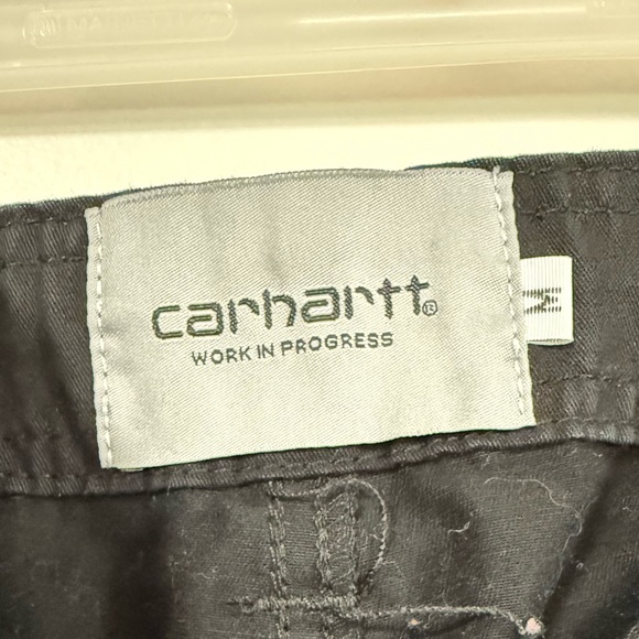 Carhartt Black Cargo Trousers - Picture 6 of 6